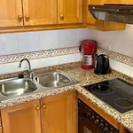 1 Bedroom With Airconditioning And Bath - Max 4 Guests Lägenhet *