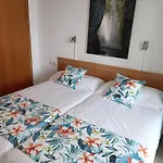 Lägenhet 1 Bedroom With Airconditioning And Bath - Max 4 Guests
