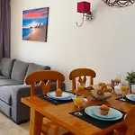 1 Bedroom With Airconditioning And Bath - Max 4 Guests Lägenhet *