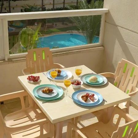 1 Bedroom With Airconditioning And Bath - Max 4 Guests *