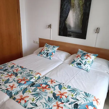 Lejlighed 1 Bedroom With Airconditioning And Bath - Max 4 Guests